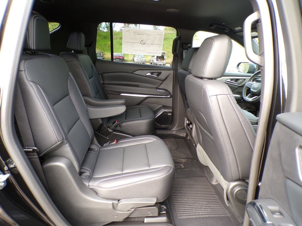 2026 Chevrolet Traverse LT - Photo 30