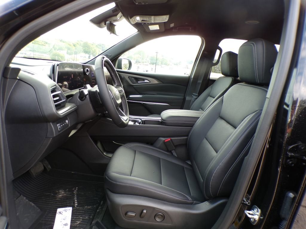 2026 Chevrolet Traverse LT - Photo 21