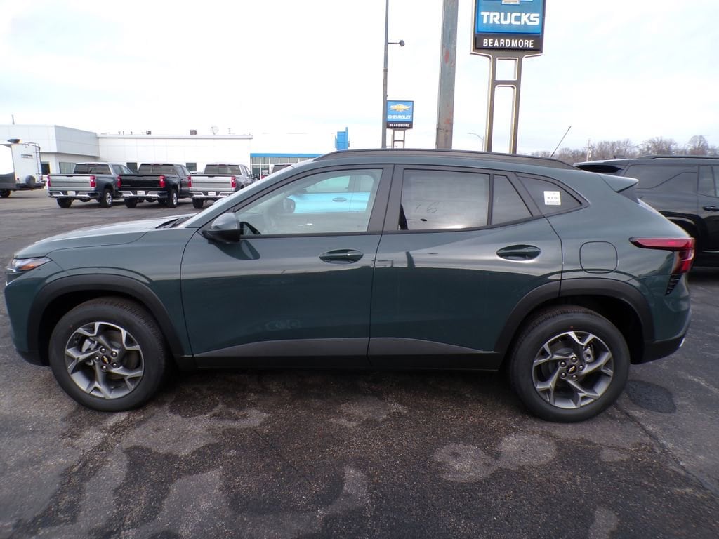 New 2026 Chevrolet Trax LT SUV