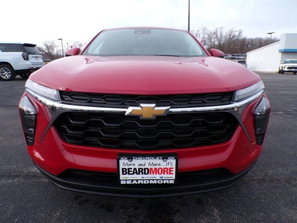 New 2026 Chevrolet Trax LS SUV