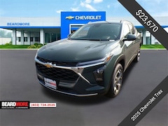2025 Chevrolet Trax LT SUV