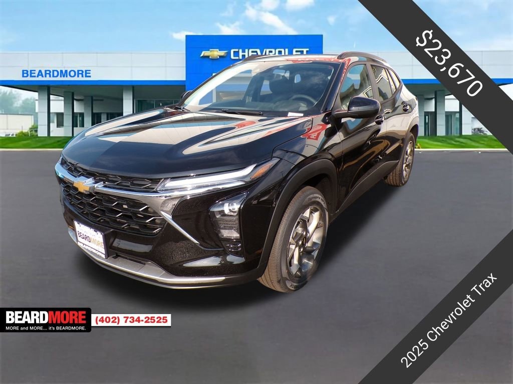 New 2025 Chevrolet Trax LT SUV