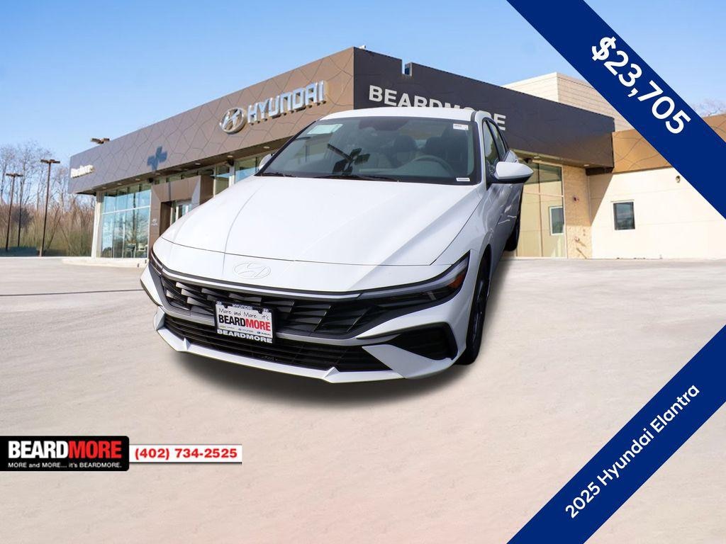 New 2025 Hyundai Elantra Hybrid Blue Sedan