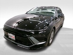 2025 Hyundai Sonata SE Sedan