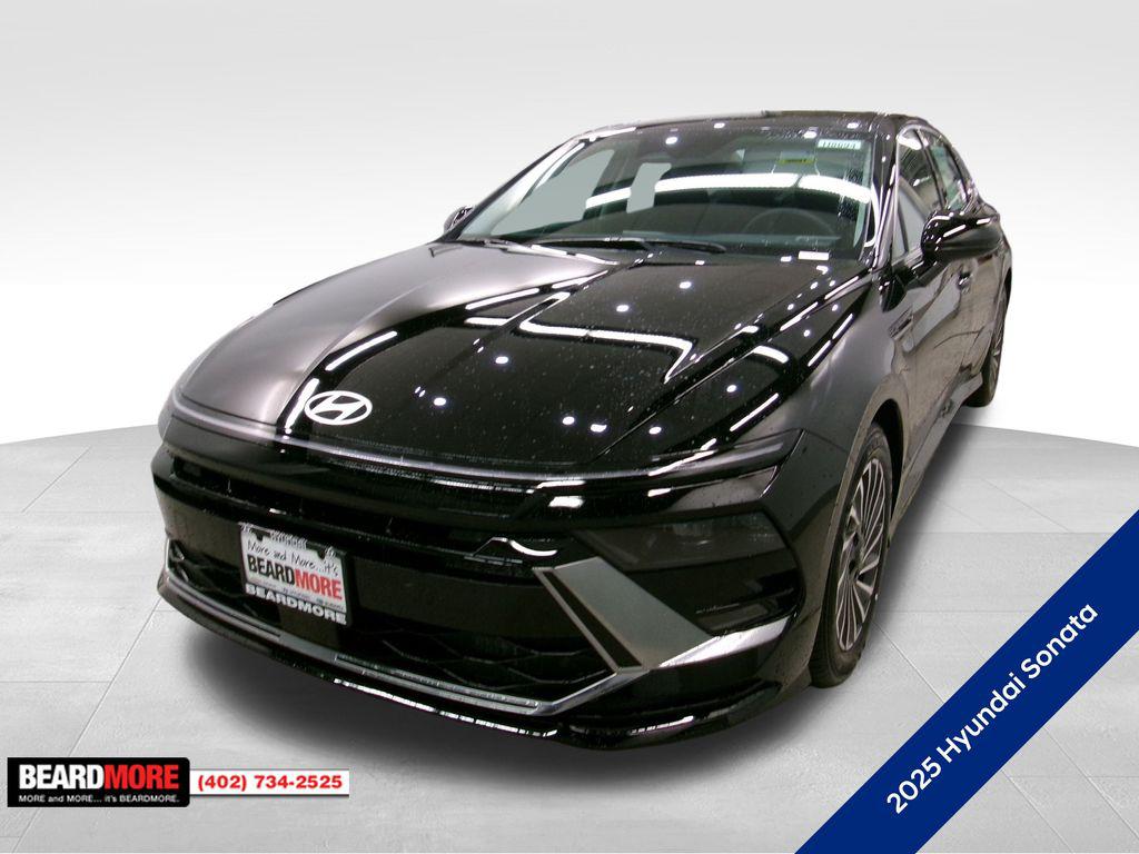2025 Hyundai Sonata Hybrid SEL's photo
