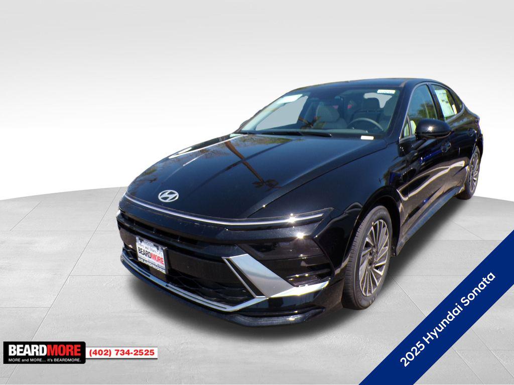 2025 Hyundai Sonata Hybrid SEL's photo