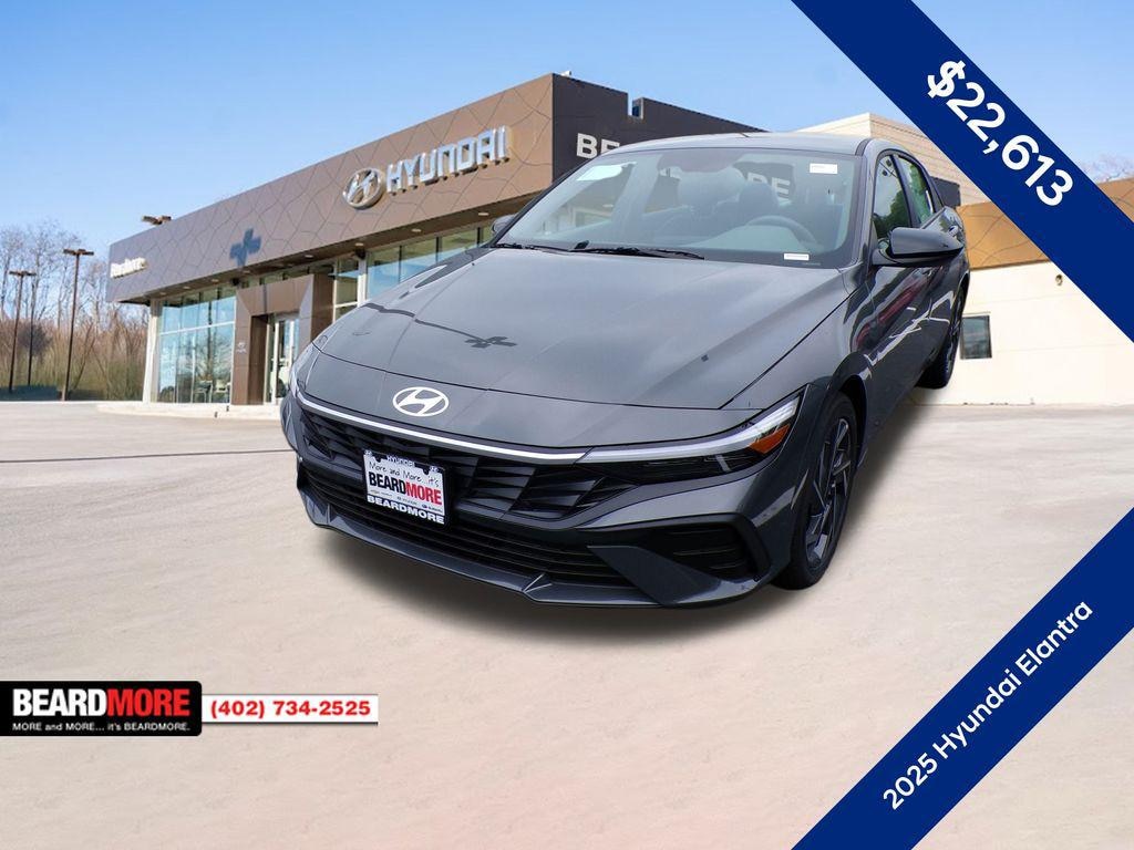 New 2025 Hyundai Elantra SEL Sport Sedan