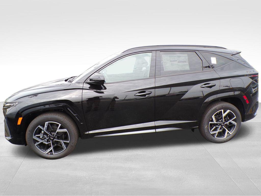 2025 Hyundai Tucson Hybrid N Line photo 2