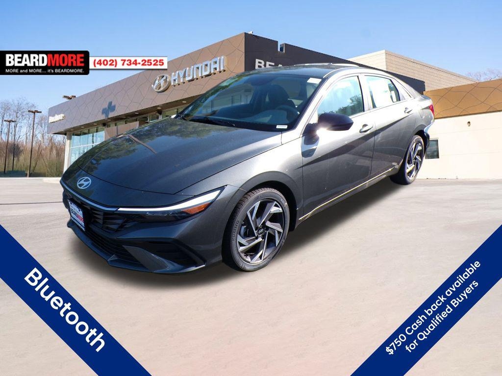 New 2025 Hyundai Elantra SEL Sport Sedan
