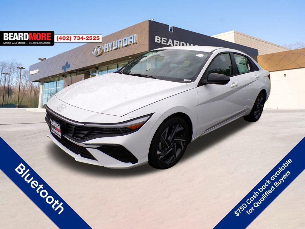 New 2025 Hyundai Elantra SEL Sport Sedan