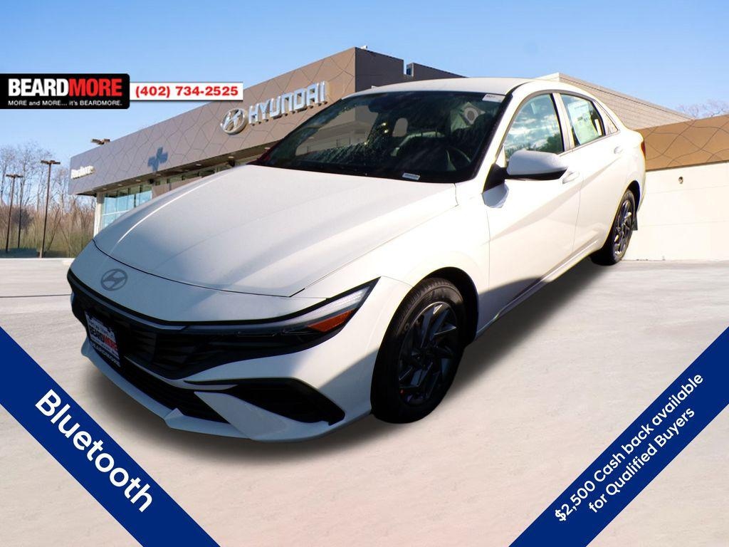 New 2025 Hyundai Elantra Hybrid Blue Sedan