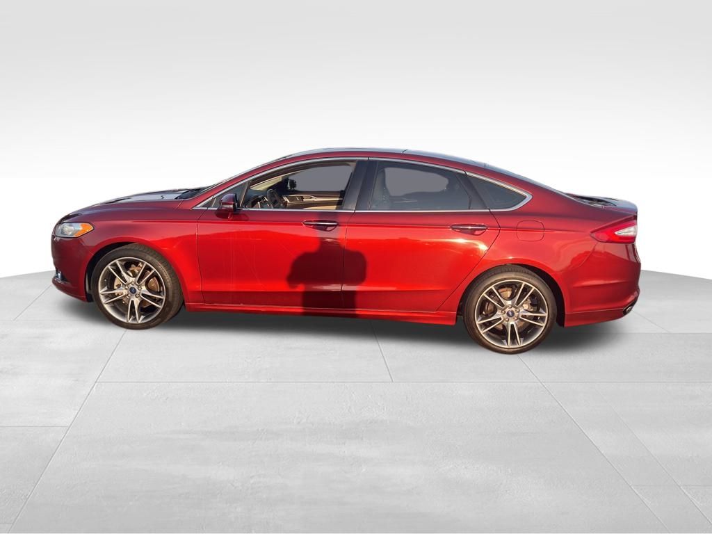 2014 Ford Fusion Titanium photo 2