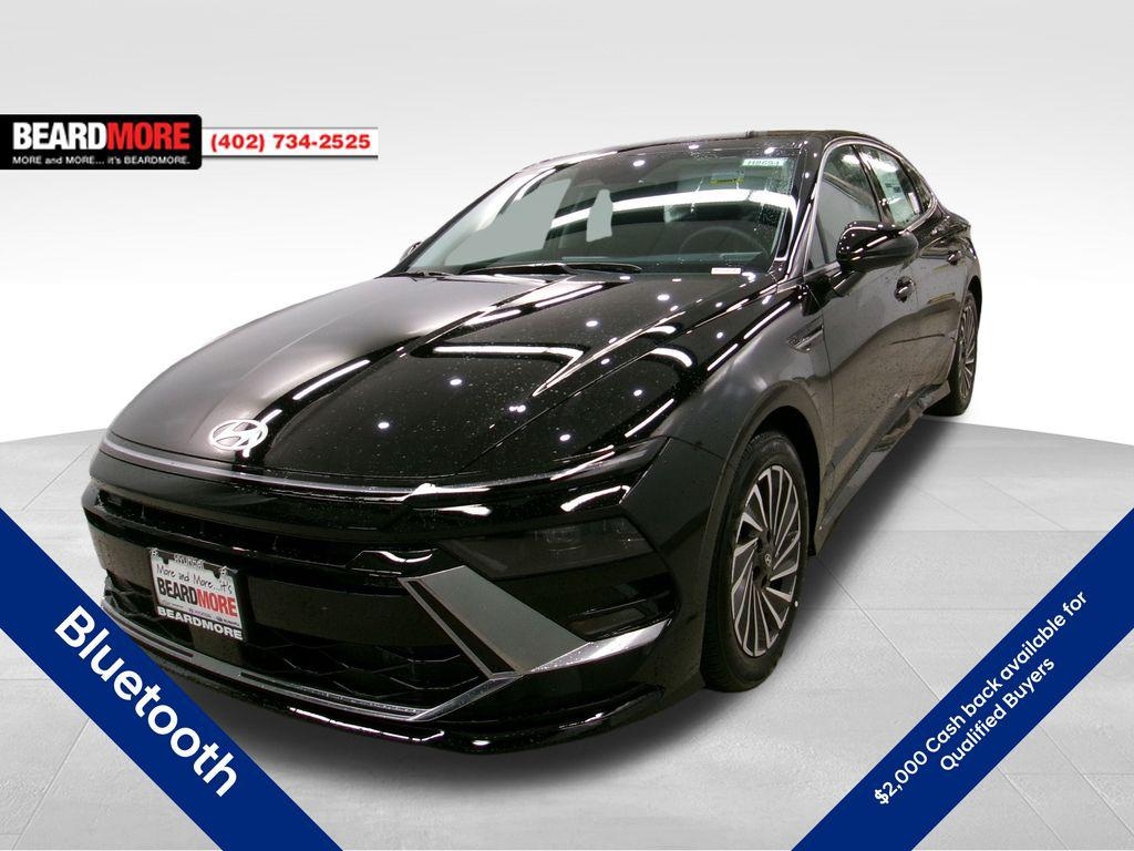 New 2025 Hyundai Sonata Hybrid SEL Sedan