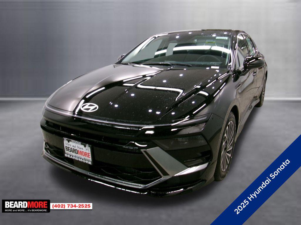2025 Hyundai Sonata Hybrid SEL's photo