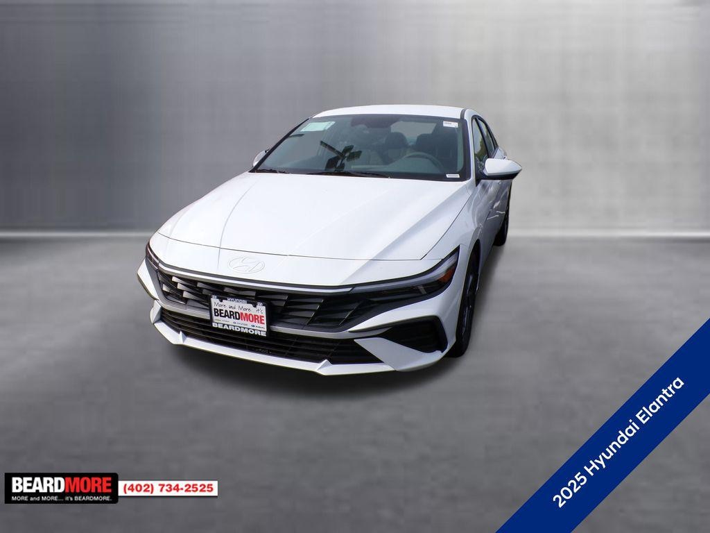 New 2025 Hyundai Elantra Hybrid Blue Sedan