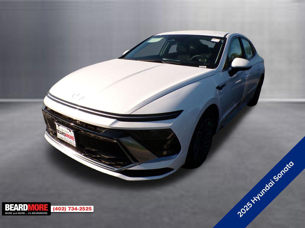2025 Hyundai Sonata Hybrid SEL's photo