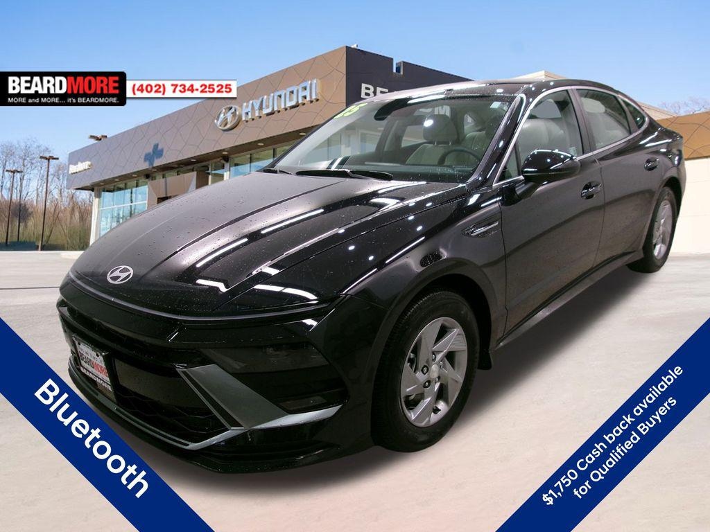 New 2025 Hyundai Sonata SE Sedan