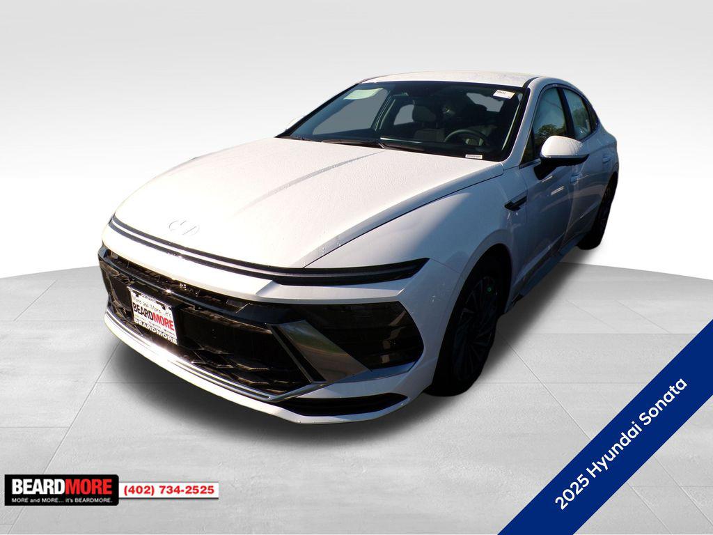 2025 Hyundai Sonata Hybrid SEL's photo