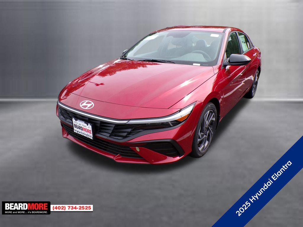 2025 Hyundai Elantra SEL's photo