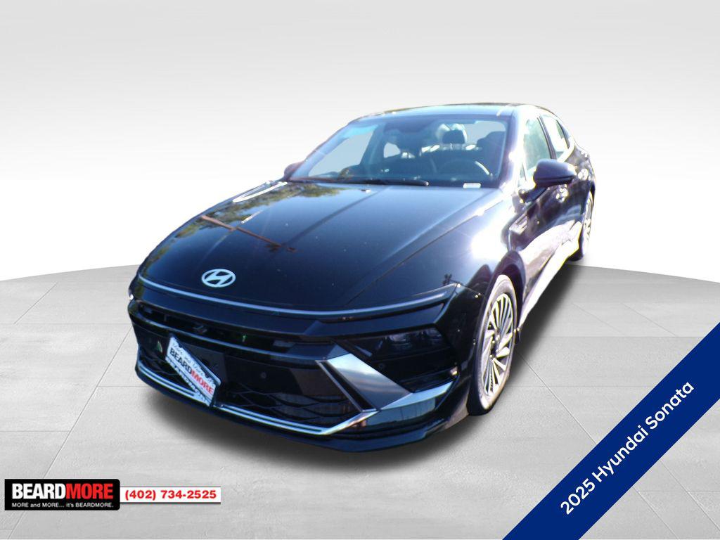 2025 Hyundai Sonata Hybrid Limited's photo
