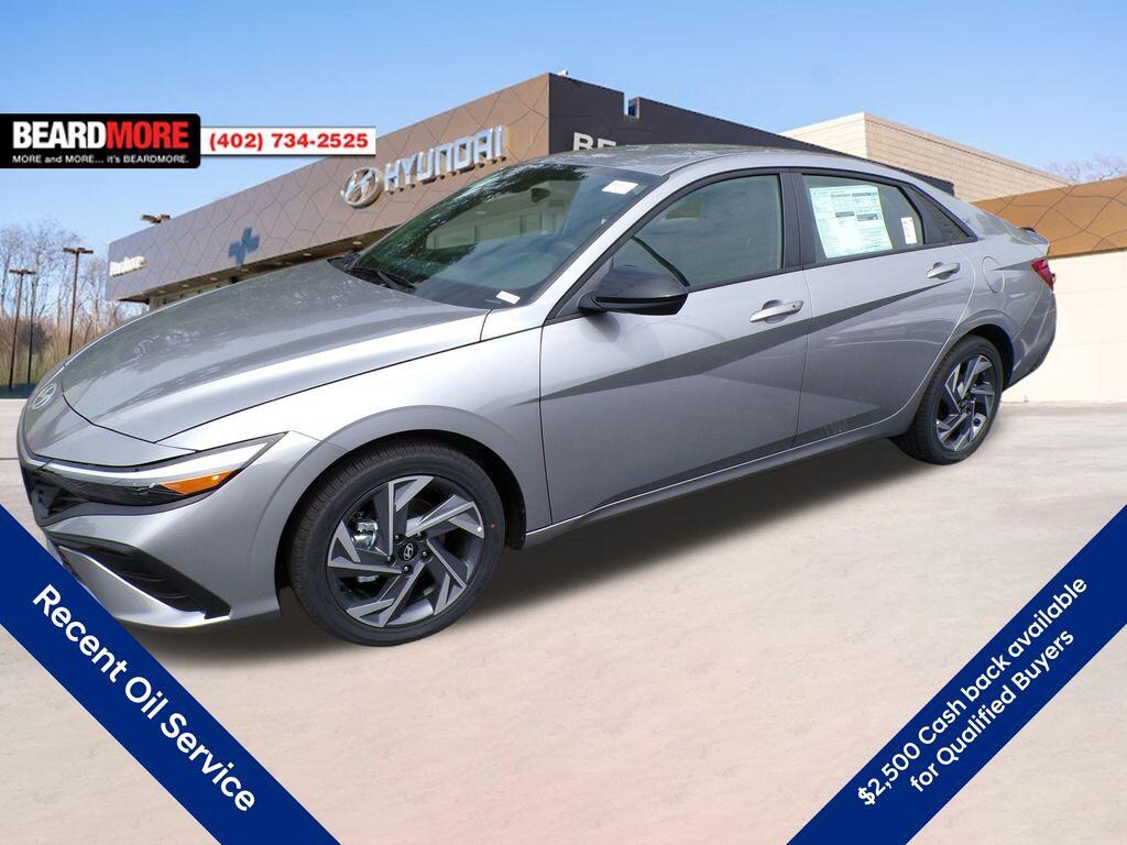 New 2025 Hyundai Elantra Hybrid SEL Sport Sedan