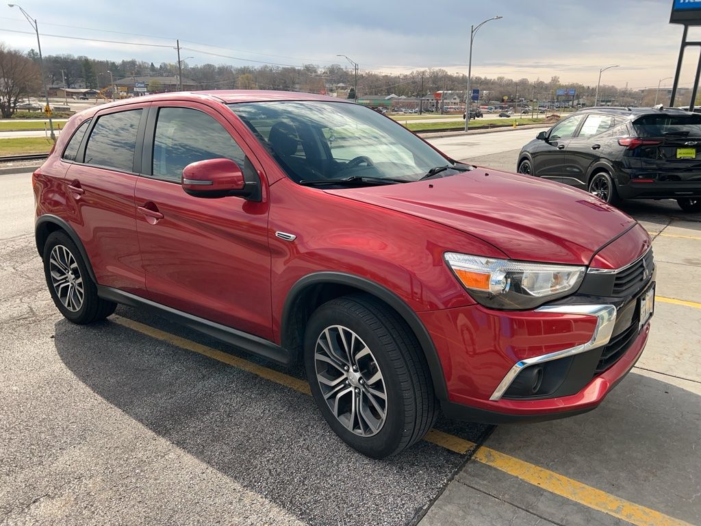 2017 Mitsubishi Outlander Sport 2.0 ES AWC CVT's photo