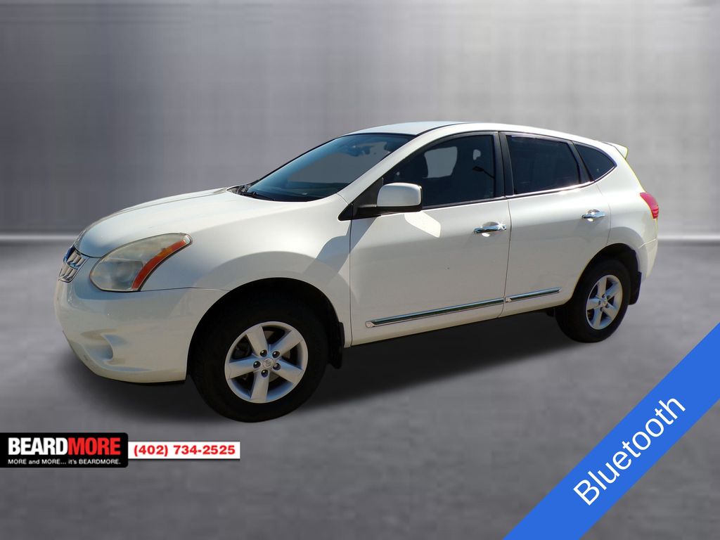 2013 Nissan Rogue S photo 2