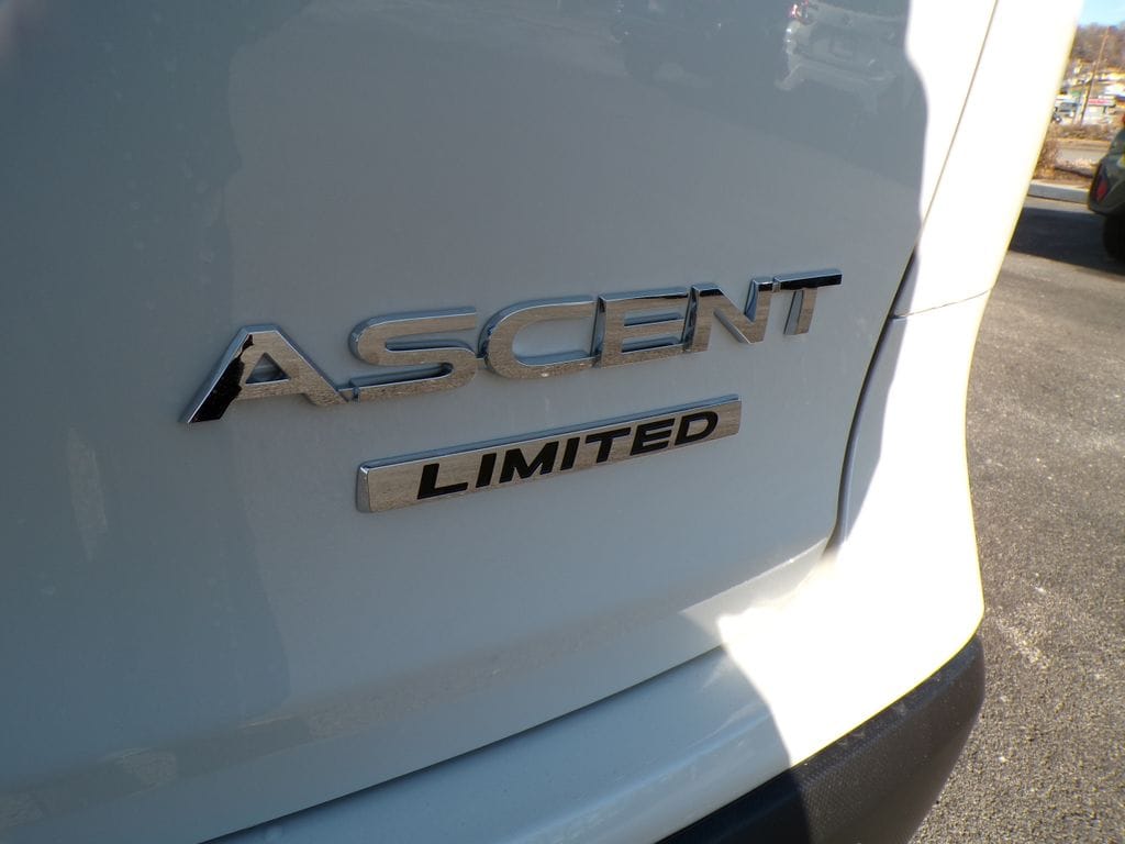 2026 Subaru Ascent Limited - Photo 7