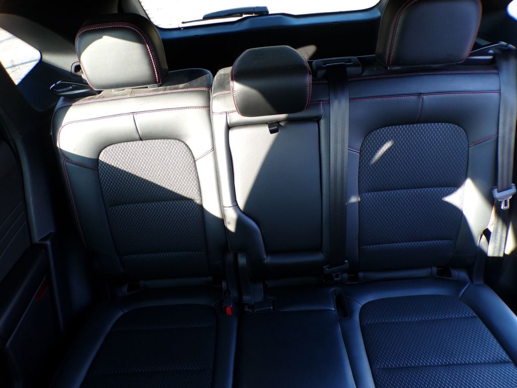 2025 Ford Escape ST-Line - Photo 9