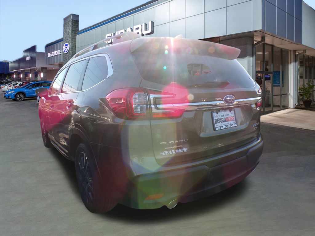 2026 Subaru Ascent Limited photo 2
