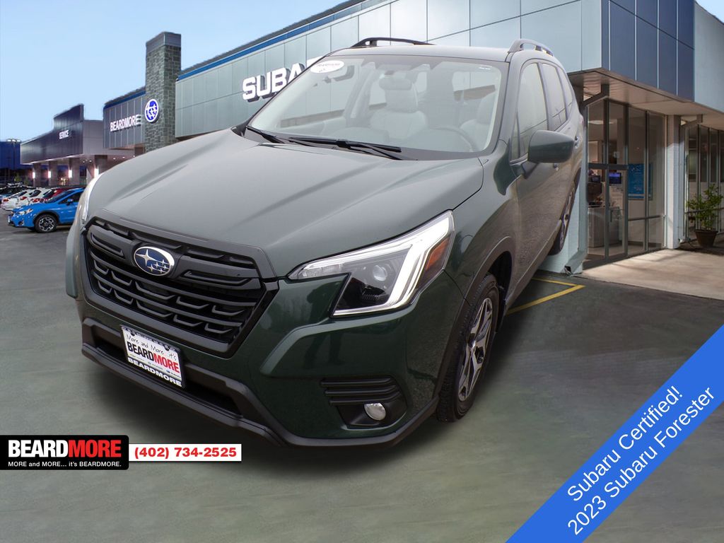 2023 Subaru Forester Premium's photo