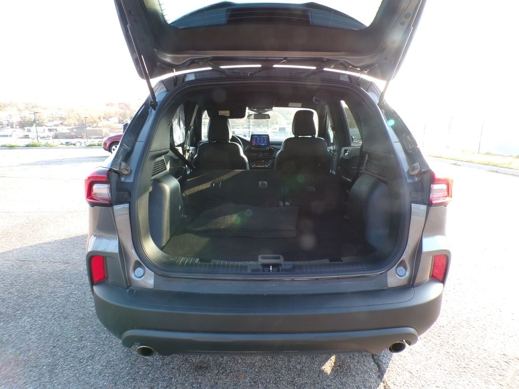 2025 Ford Escape ST-Line - Photo 6
