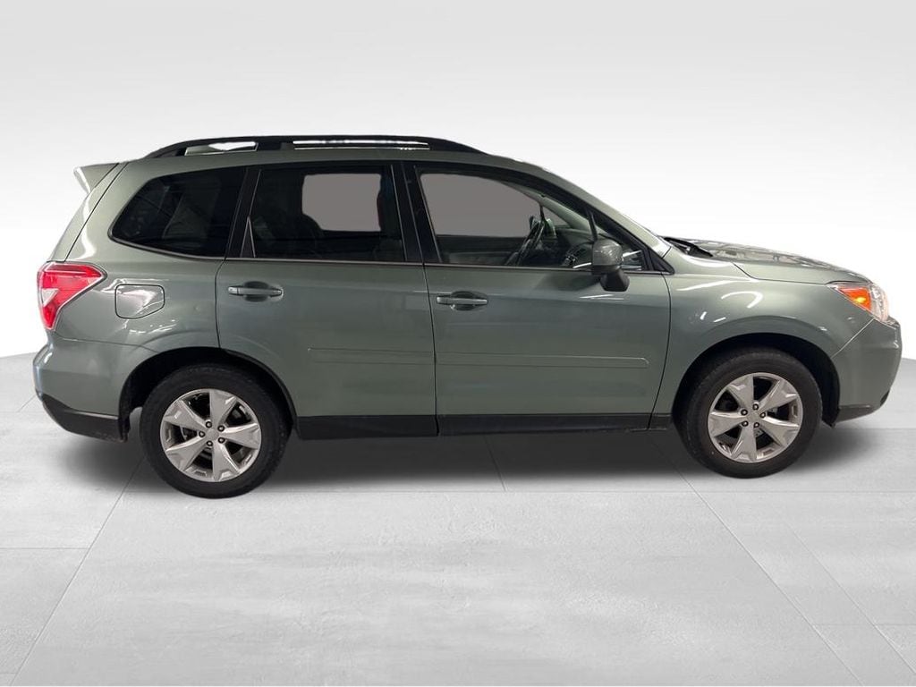 Used 2016 Subaru Forester i Limited with VIN JF2SJARC7GH510626 for sale in Bellevue, NE