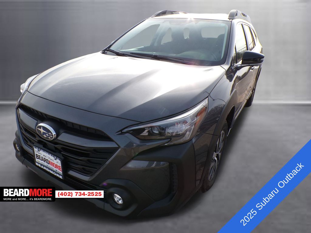 2025 Subaru Outback Premium's photo