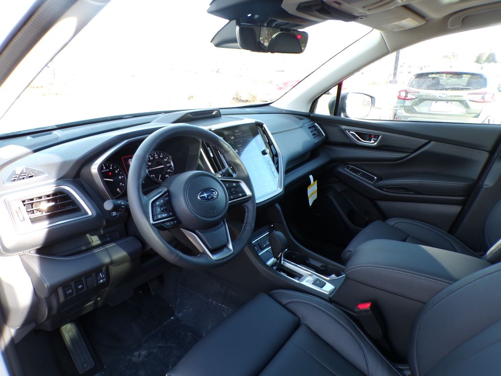 2026 Subaru Ascent Limited - Photo 15