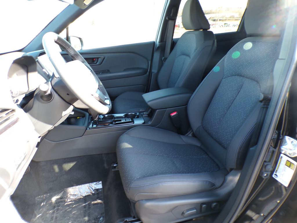 2026 Subaru Forester Premium - Photo 14