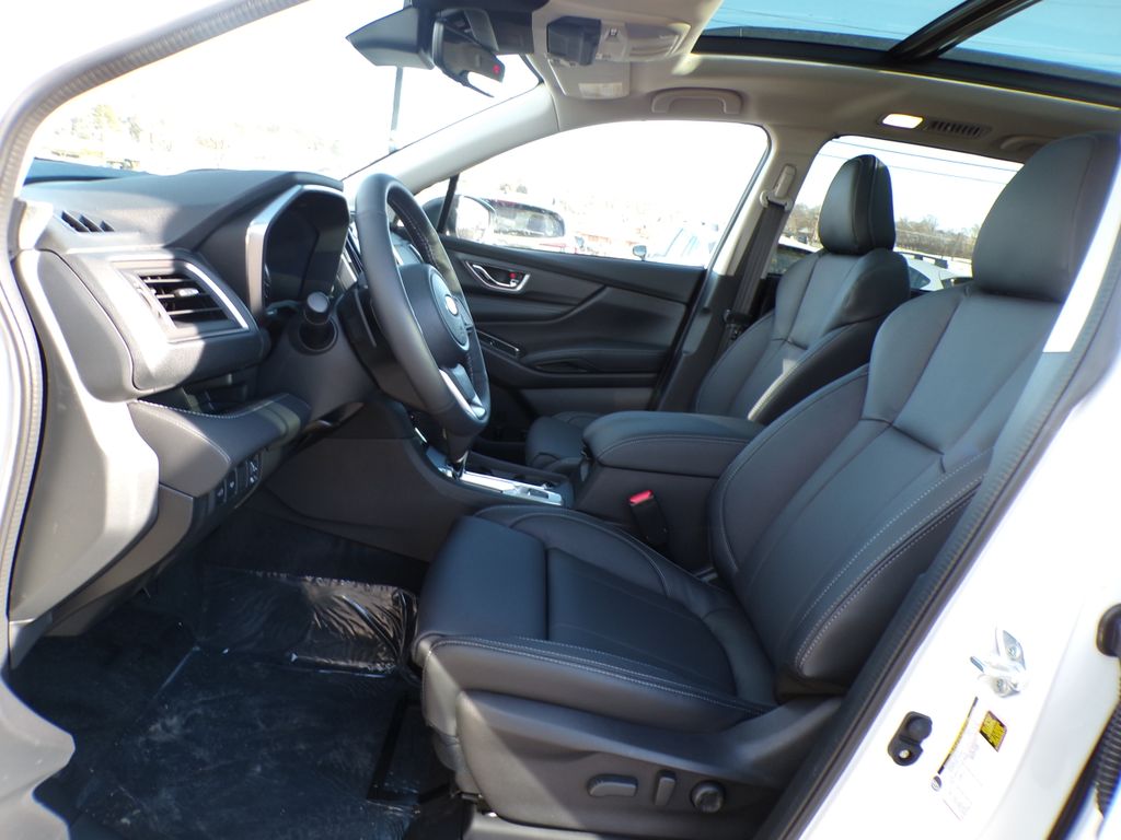 2026 Subaru Ascent Limited - Photo 16