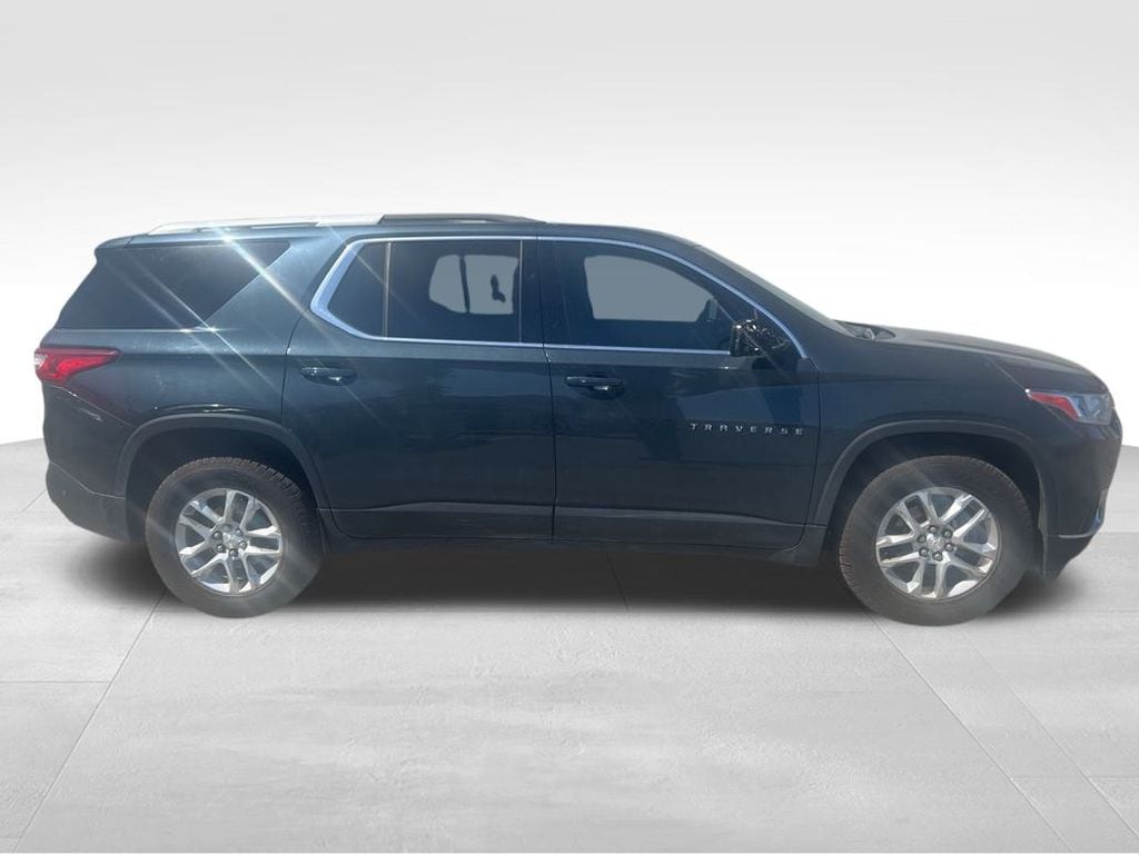 Certified 2018 Chevrolet Traverse 1LT with VIN 1GNEVGKW9JJ109559 for sale in Bellevue, NE