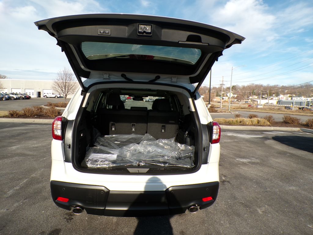 2026 Subaru Ascent Limited - Photo 8