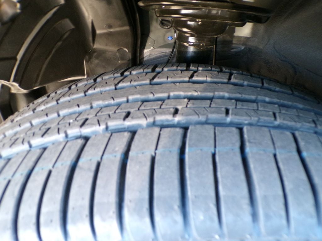 2026 Subaru Ascent Touring - Photo 12