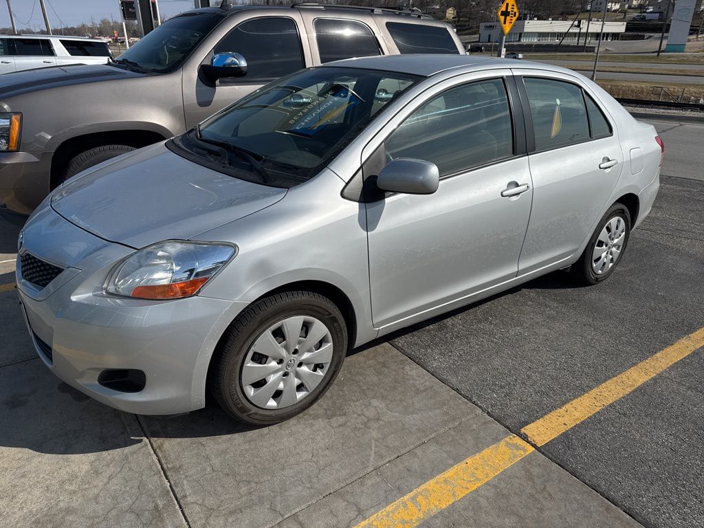 2010 Toyota Yaris Base