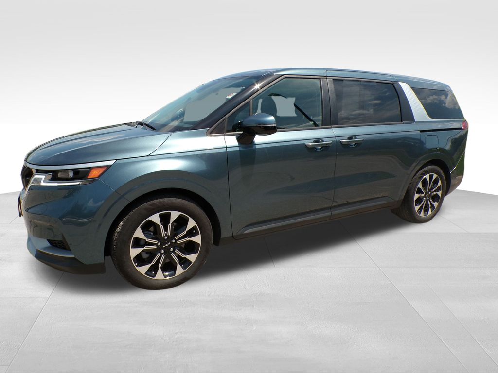Certified 2024 Kia Carnival EX with VIN KNDNC5H32R6396385 for sale in Bellevue, NE