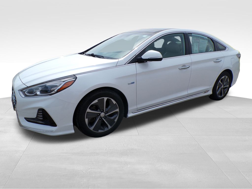 Certified 2018 Hyundai Sonata Hybrid Limited with VIN KMHE34L30JA078828 for sale in Bellevue, NE