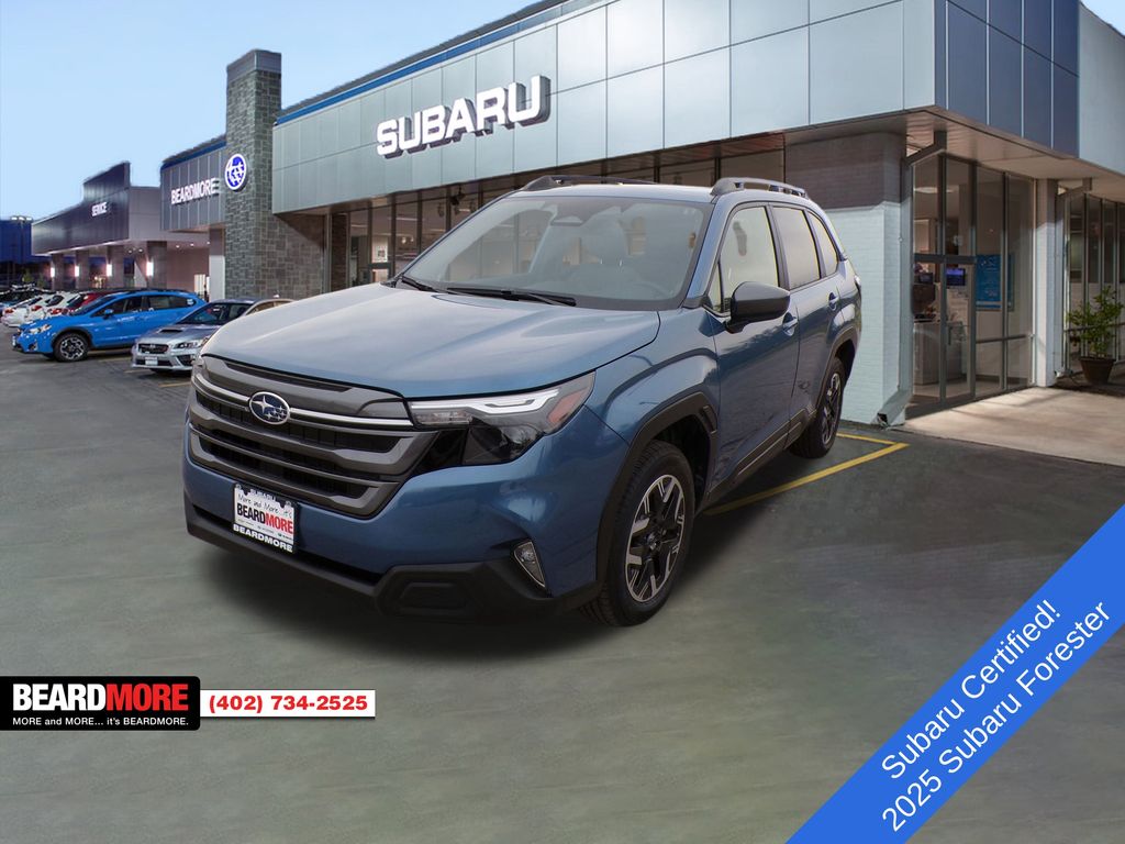 2025 Subaru Forester Premium's photo