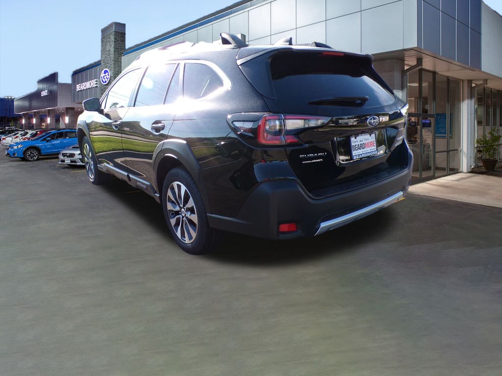 2025 Subaru Outback Limited photo 2