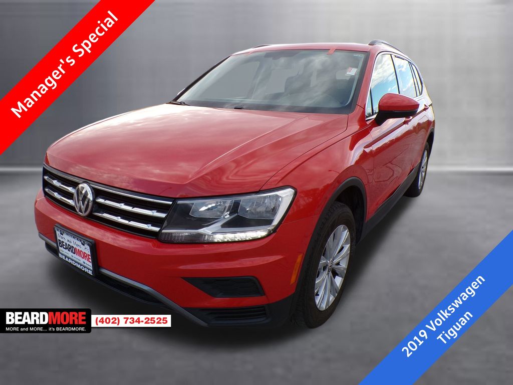 2019 Volkswagen Tiguan SE's photo