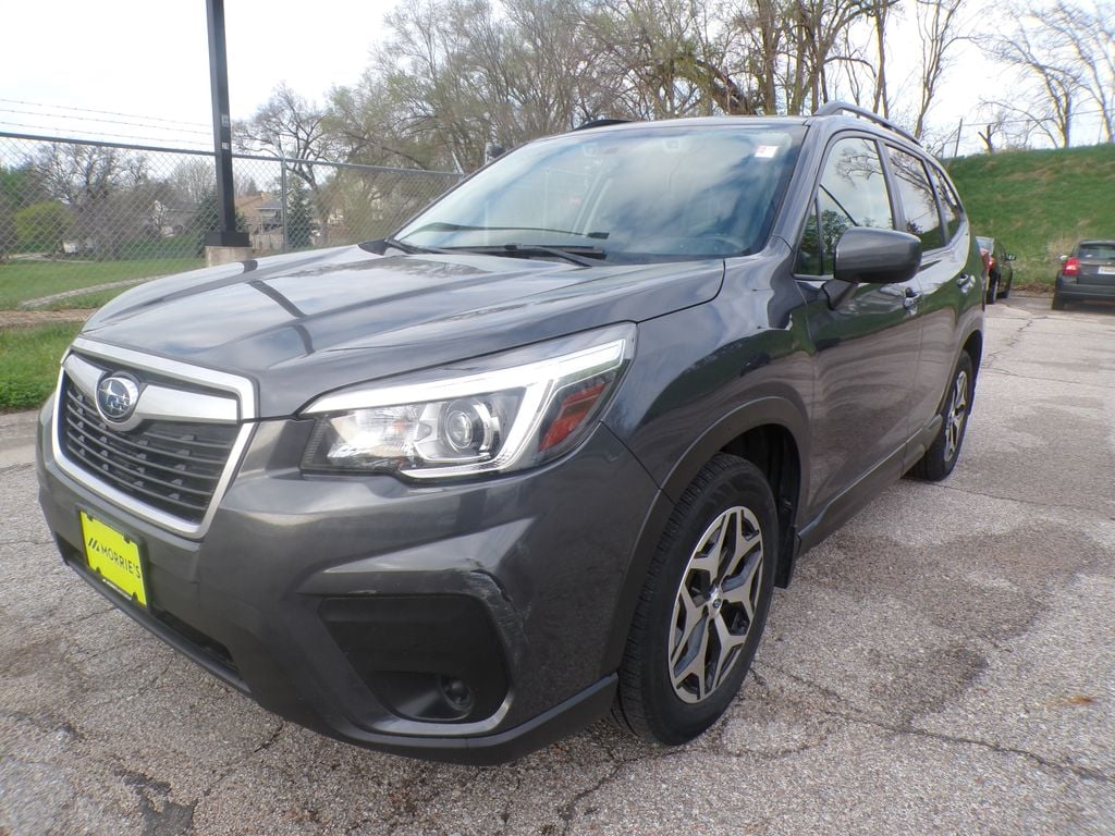 2020 Subaru Forester Premium's photo