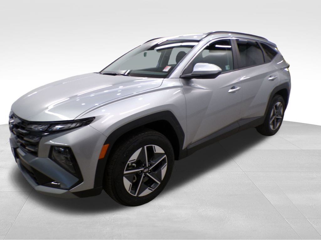 Certified 2025 Hyundai Tucson SEL with VIN 5NMJBCDE4SH440795 for sale in Bellevue, NE