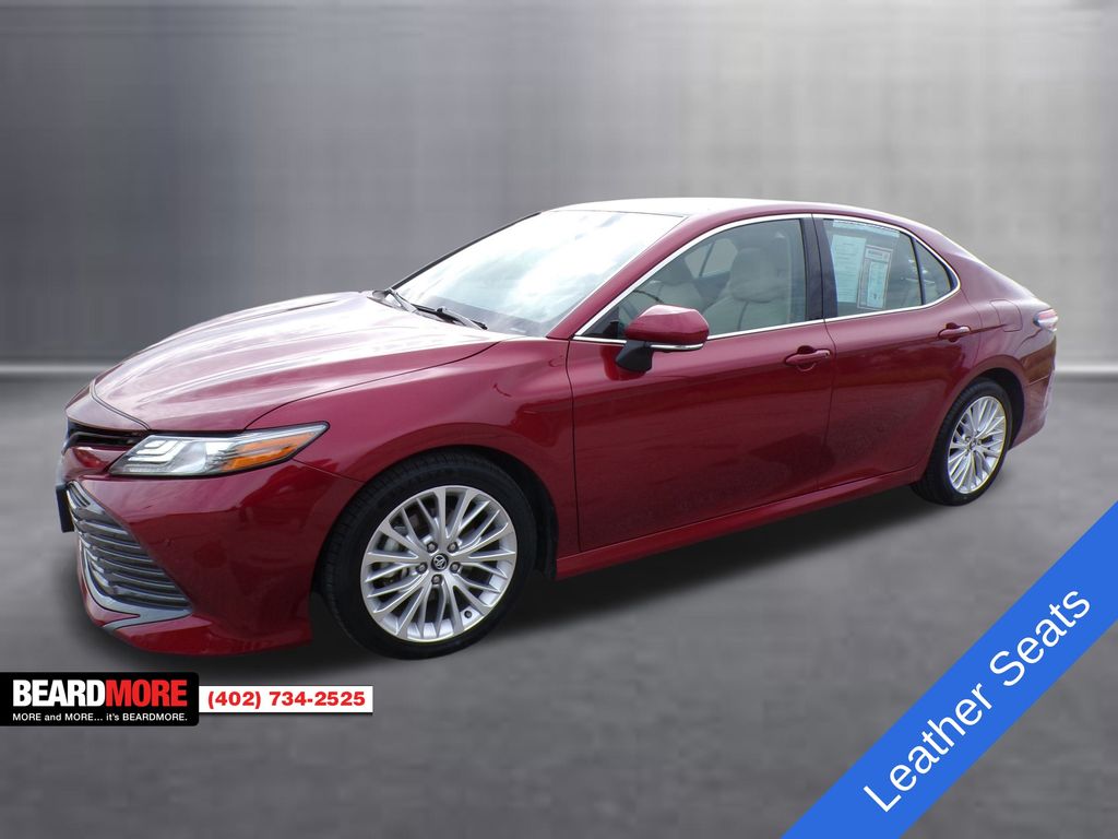 2018 Toyota Camry XSE V6 photo 2