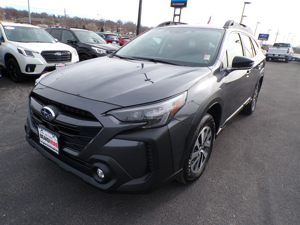 2025 Subaru Outback Premium